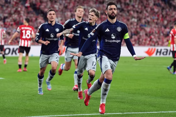 Europa League semi-final: Man Utd, Tottenham win first-leg matches