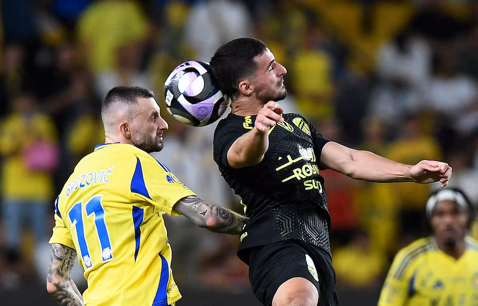 Saudi Pro League: Al-Ittihad complete comeback to beat Al-Nassr 3-2