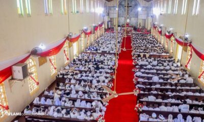 Bishop Confers Sacrament of Confirmation on 983 Candidates