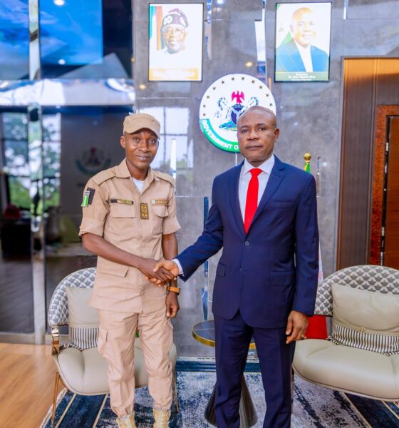 Governor Mbah commends immigration officer who apprehended runaway suspected ritualist
