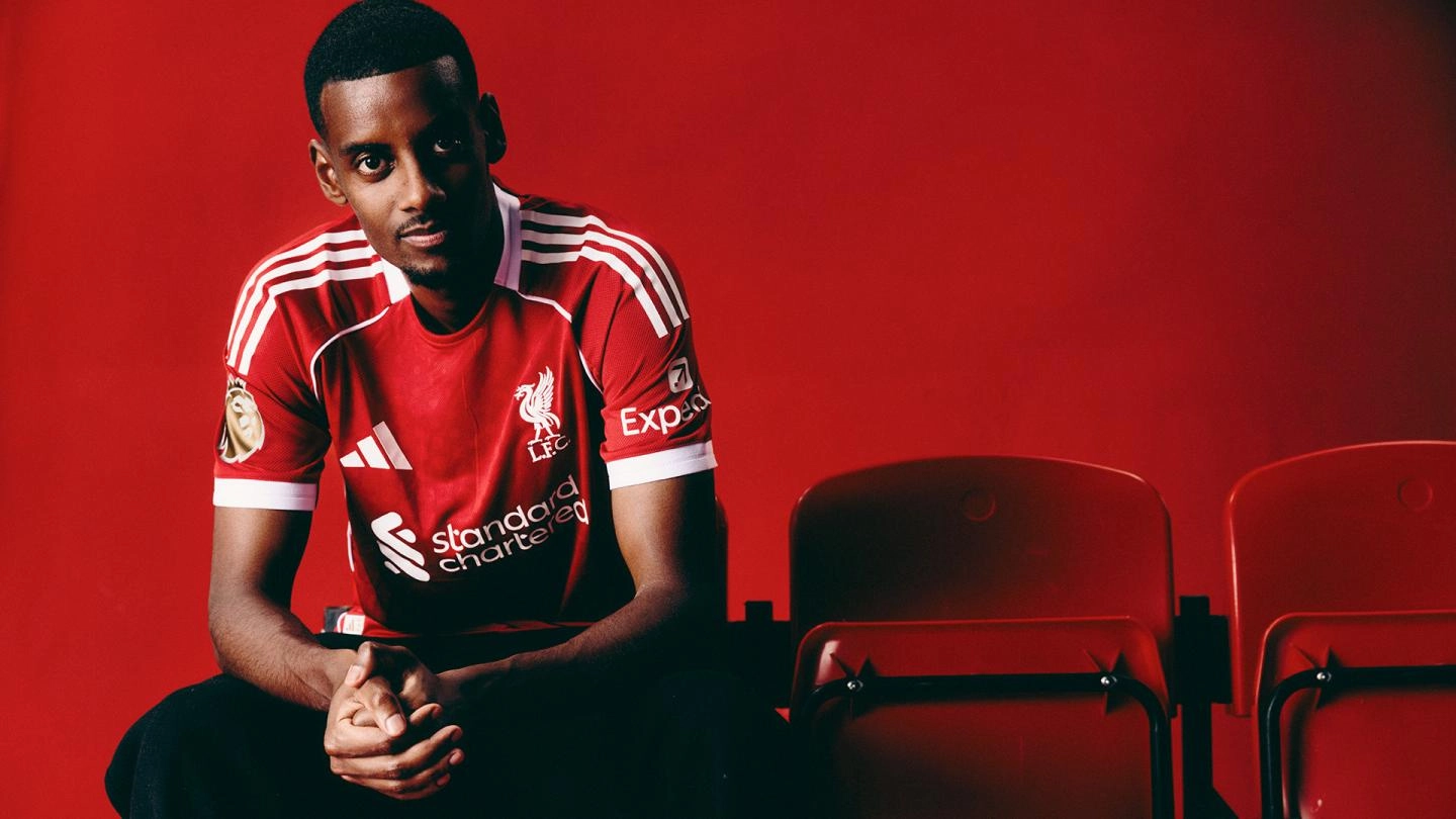 Liverpool signs Alexander Isak £125m record transfer