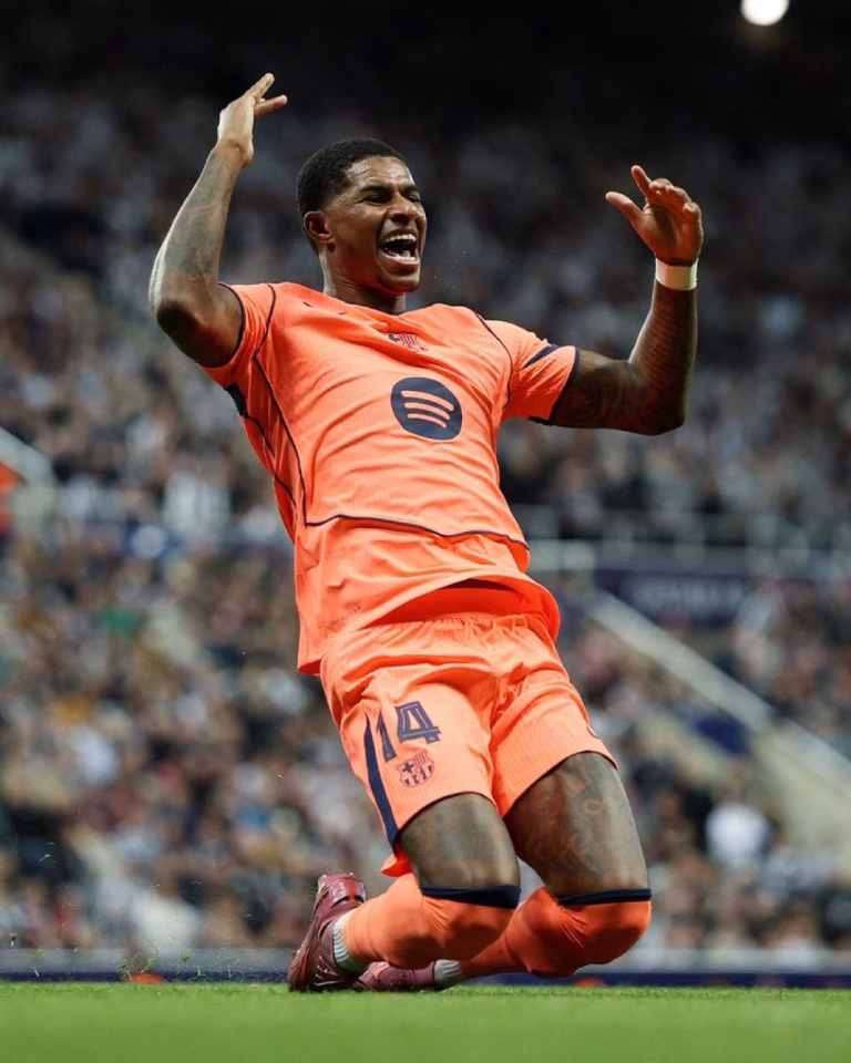 Marcus Rashford on the scoresheet for Barcelona 🧡