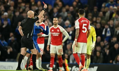 Chelsea vs Arsenal: 10-Man Chelsea Hold League Leaders to 1–1 Draw in Heated London Derby