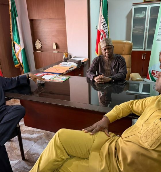 Seyi Mankinde faction led by Kabiru Tanimu Turaki (SAN) has taken control of Wadata Plaza.