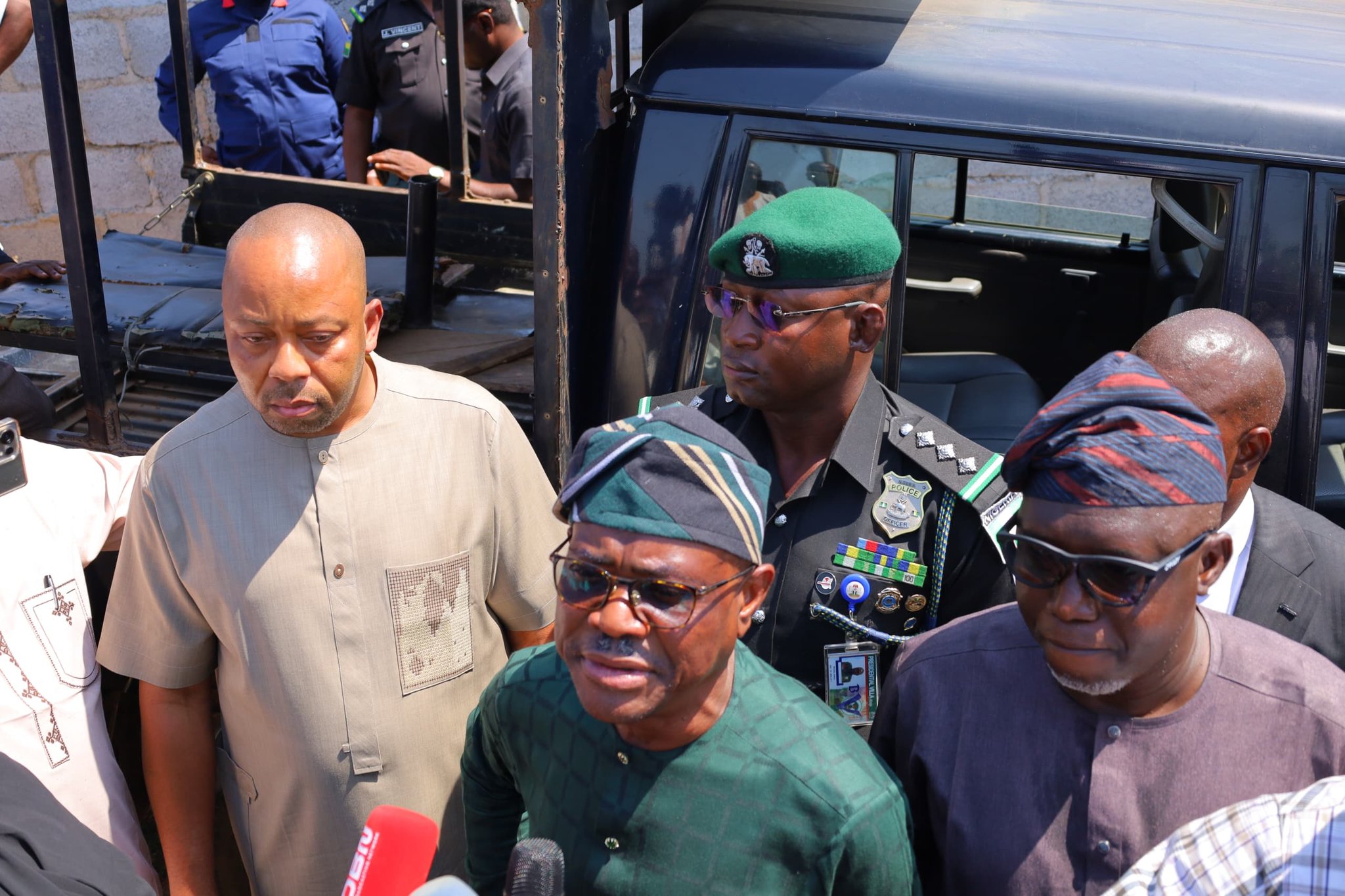 Your anger misplaced, face those who scammed you — Wike’s aide tackles ex-Naval chief