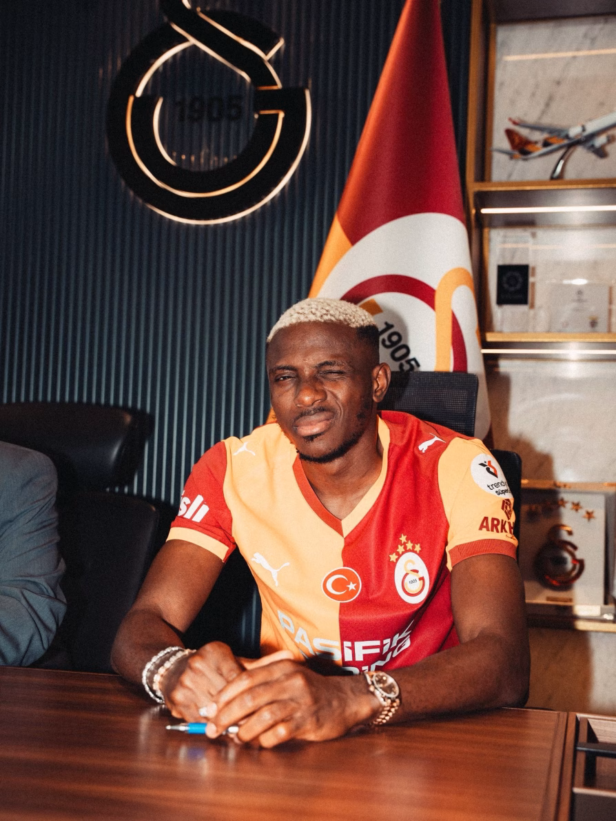 Osimhen and Daughter’s Celebration Named UEFA Favourite Picture of the Week