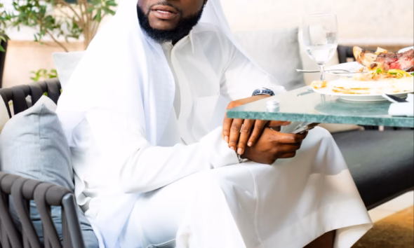 Davido Acquires 2026 Mercedes-Maybach SL 680 in Lagos