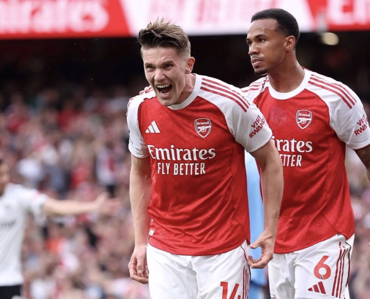 Arsenal Crush Fulham 3-0 as Gyökeres Hits 21 Goals in Title Push
