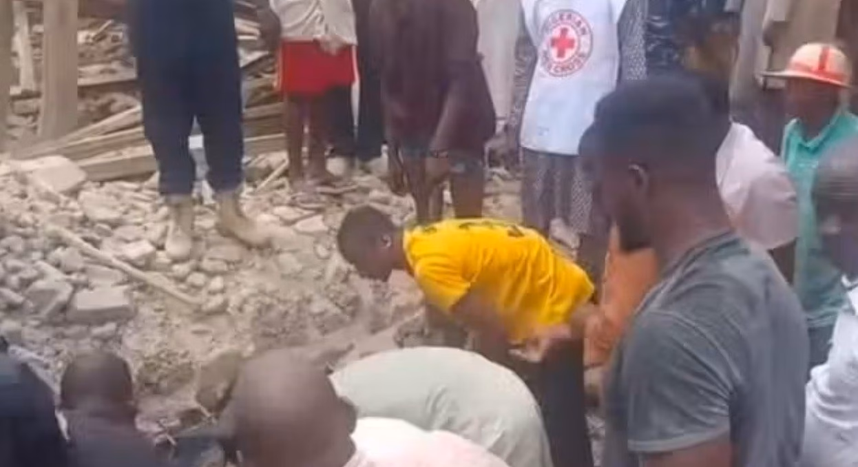 One Dead, Three Rescued as Three-Storey Building Under Construction Collapses in Kano